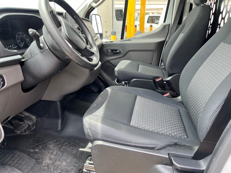 Ford Transit Cargo Van Vehicle Image 09