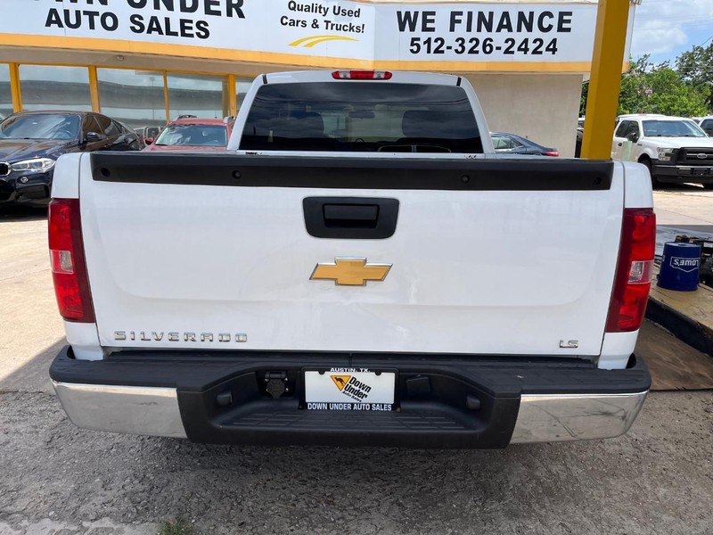Chevrolet Silverado 1500 Vehicle Image 05