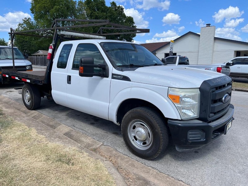 Ford Super Duty F-250 SRW Vehicle Image 03