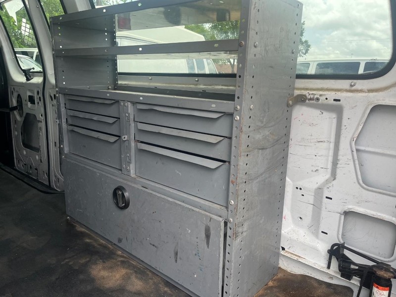 Ford Econoline Cargo Van Vehicle Image 08