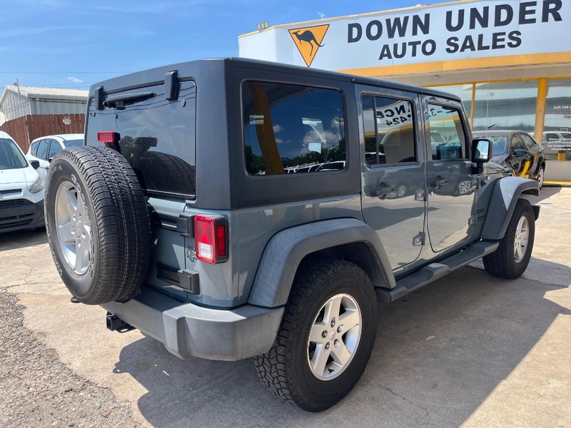 Jeep Wrangler Unlimited Vehicle Image 06