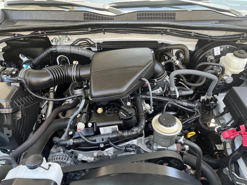 Toyota Tacoma 2WD Vehicle Image 10