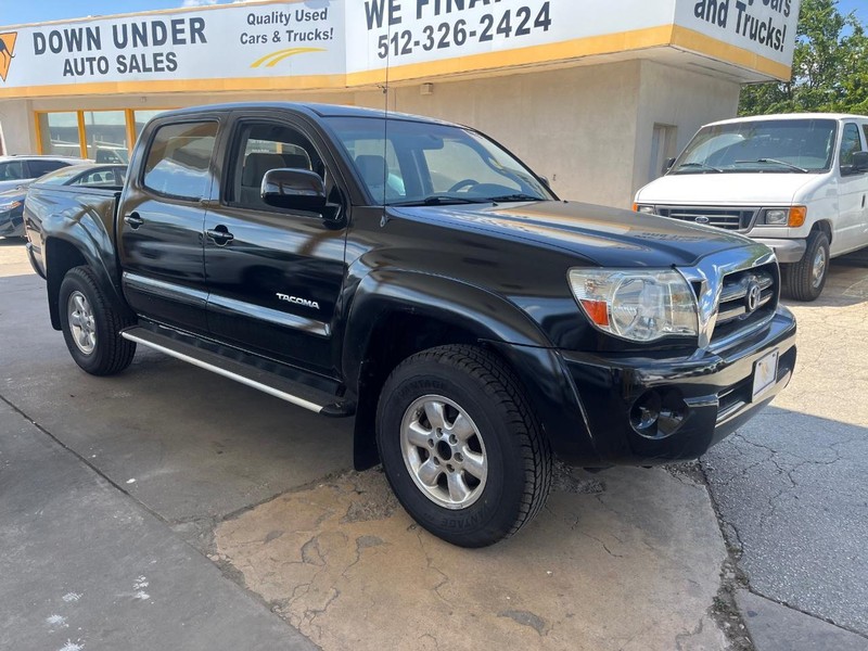 Toyota Tacoma Vehicle Image 03