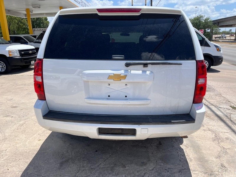 Chevrolet Tahoe Vehicle Image 05