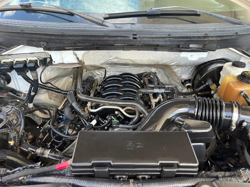 Ford F-150 Vehicle Image 10