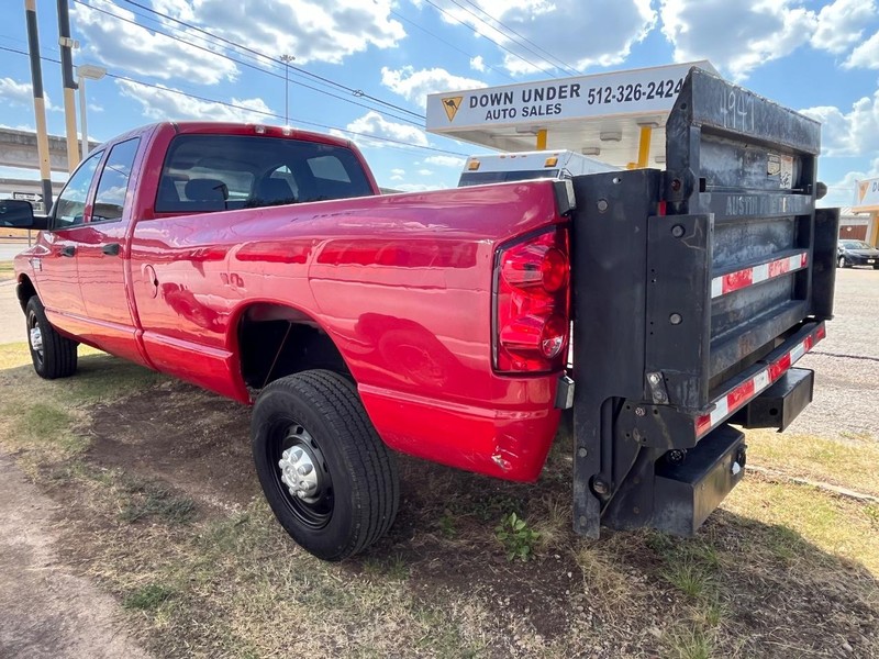 Dodge Ram 2500 Vehicle Image 04