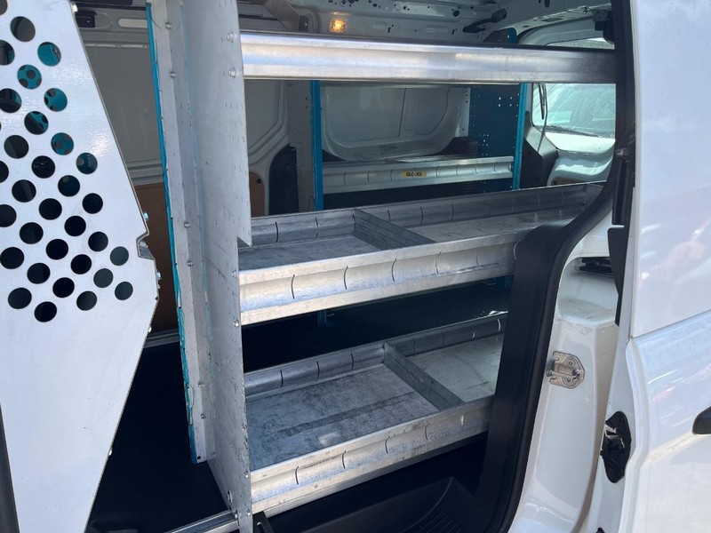 Ford Transit Connect Vehicle Image 10