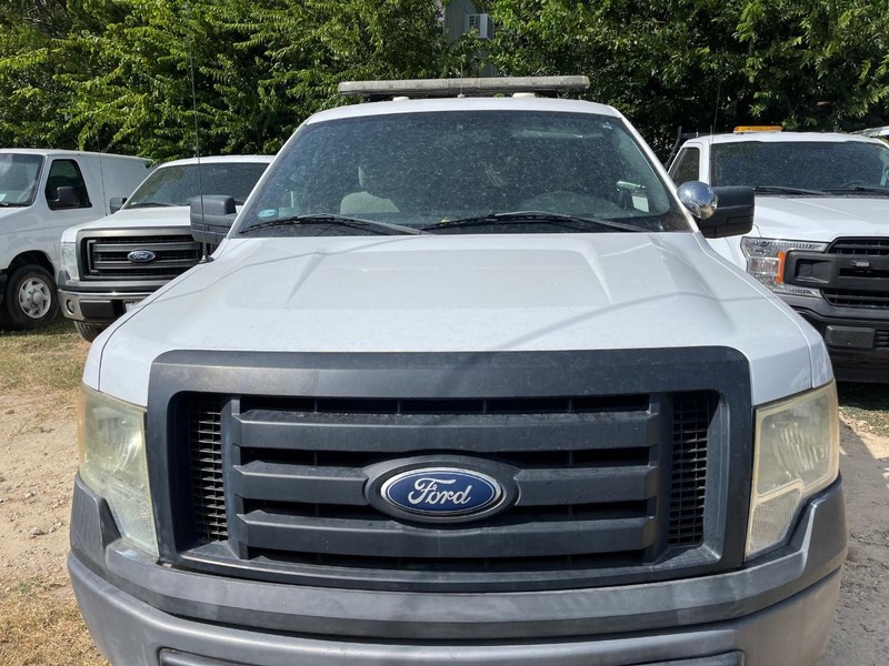 Ford F-150 Vehicle Image 02