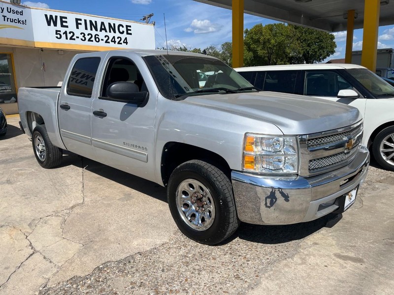 Chevrolet Silverado 1500 Vehicle Image 03