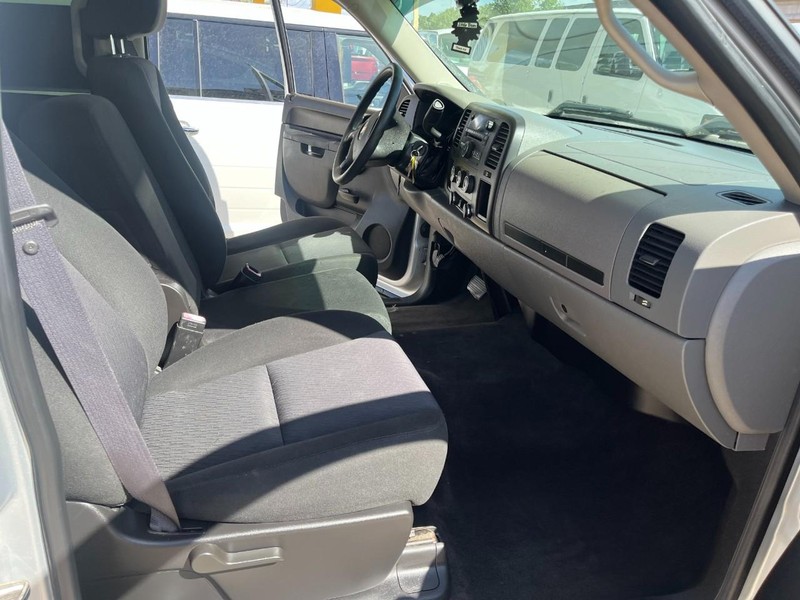 Chevrolet Silverado 1500 Vehicle Image 08