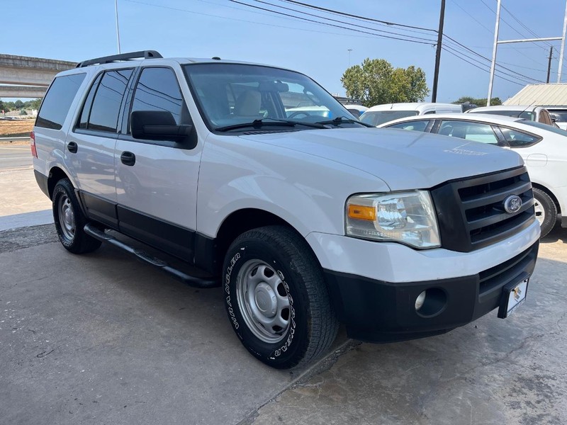 Ford Expedition Vehicle Image 03