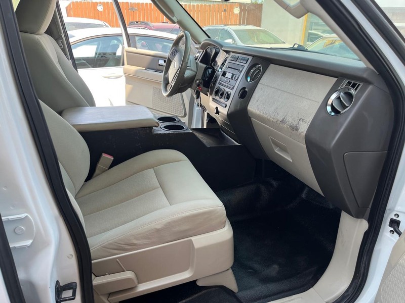 Ford Expedition Vehicle Image 08