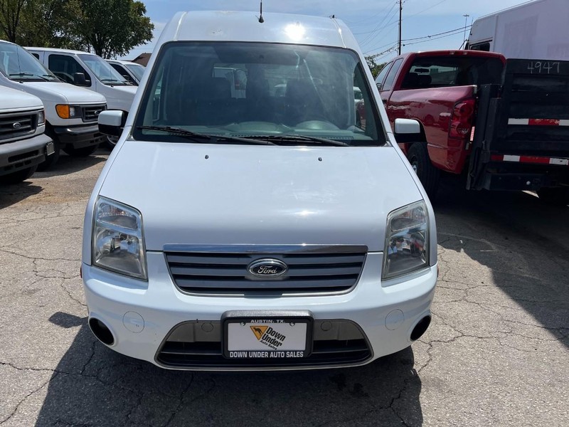 Ford Transit Connect Wagon Vehicle Image 02