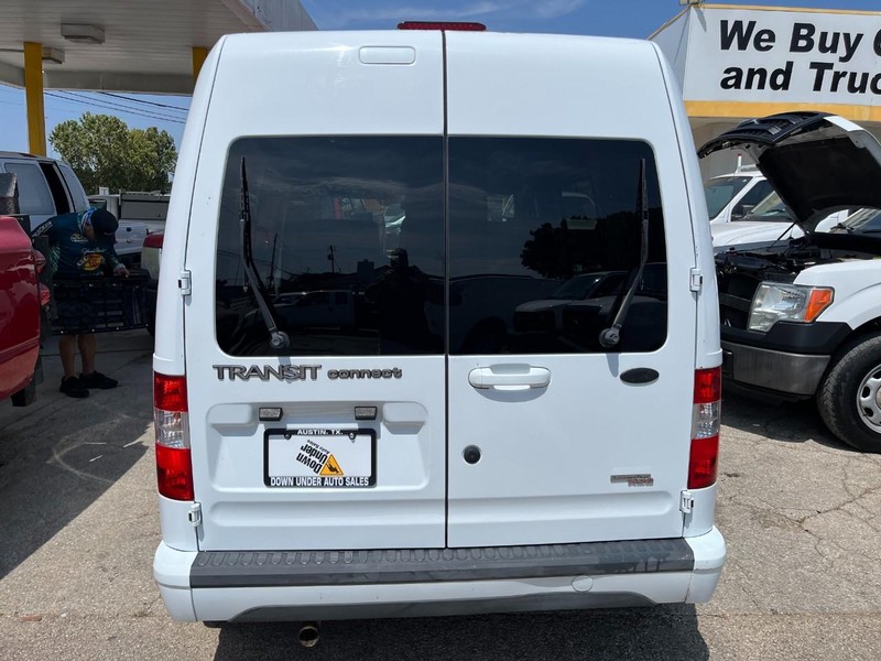 Ford Transit Connect Wagon Vehicle Image 05