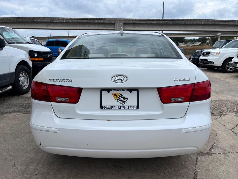 Hyundai Sonata Vehicle Image 05