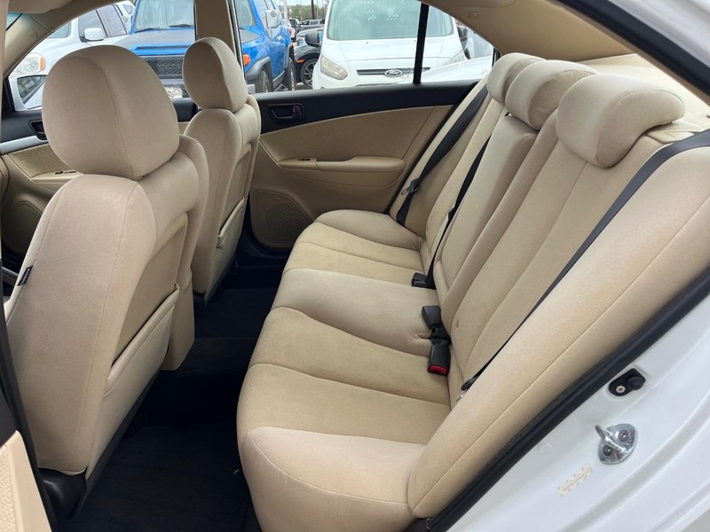 Hyundai Sonata Vehicle Image 10