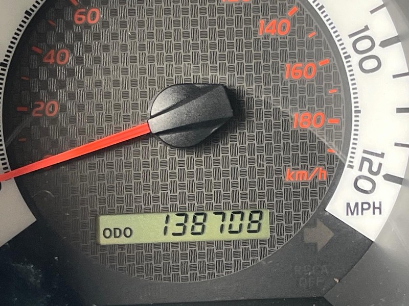 Toyota Tacoma Vehicle Image 11