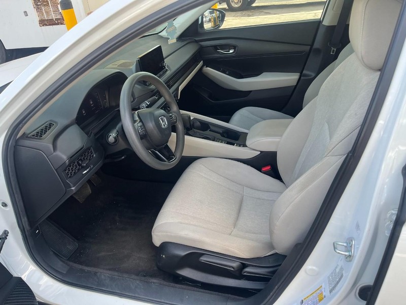 Honda Accord Sedan Vehicle Image 07