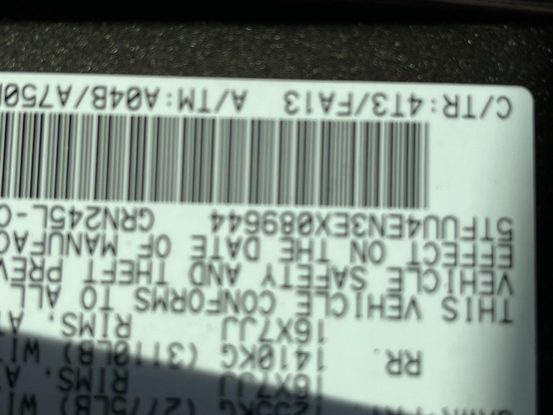 Toyota Tacoma Vehicle Image 14