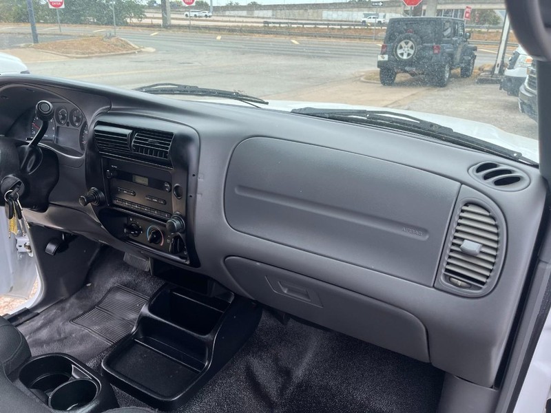 Ford Ranger Vehicle Image 10