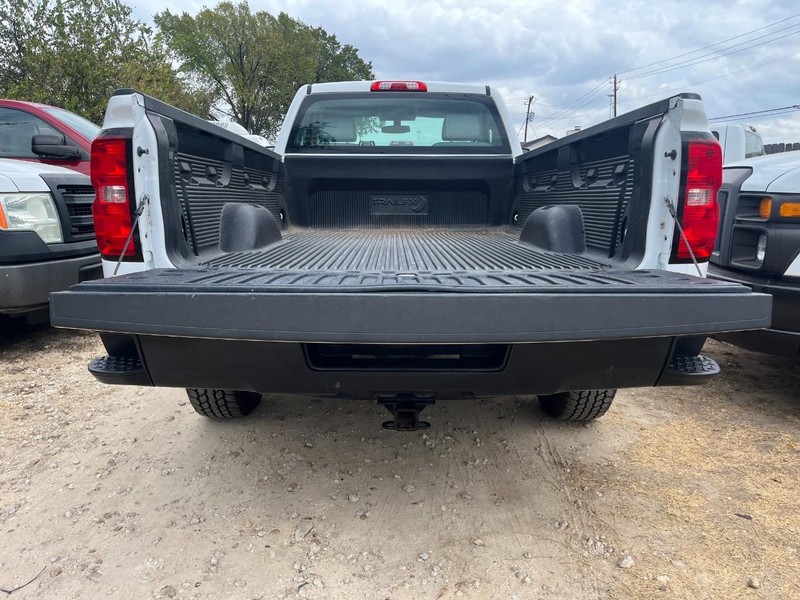 Chevrolet Silverado 1500 Vehicle Image 04