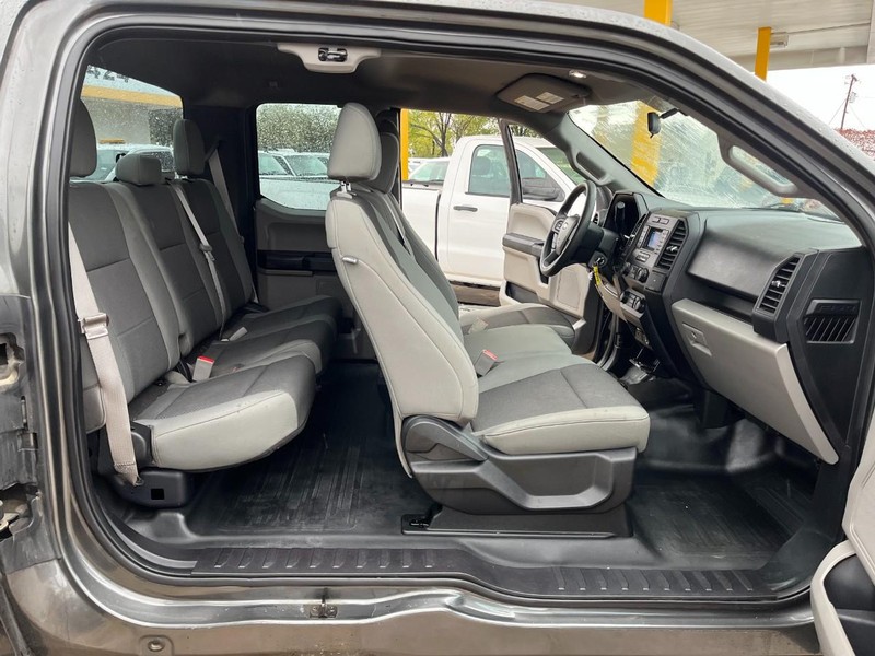 Ford F-150 Vehicle Image 09