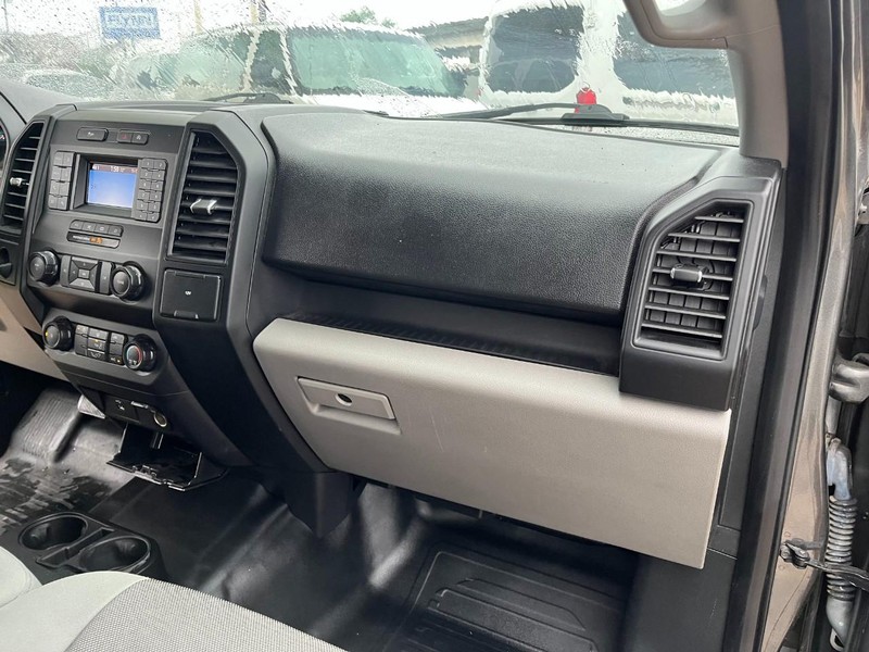 Ford F-150 Vehicle Image 10