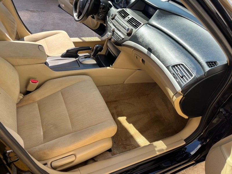 Honda Accord Sedan Vehicle Image 08