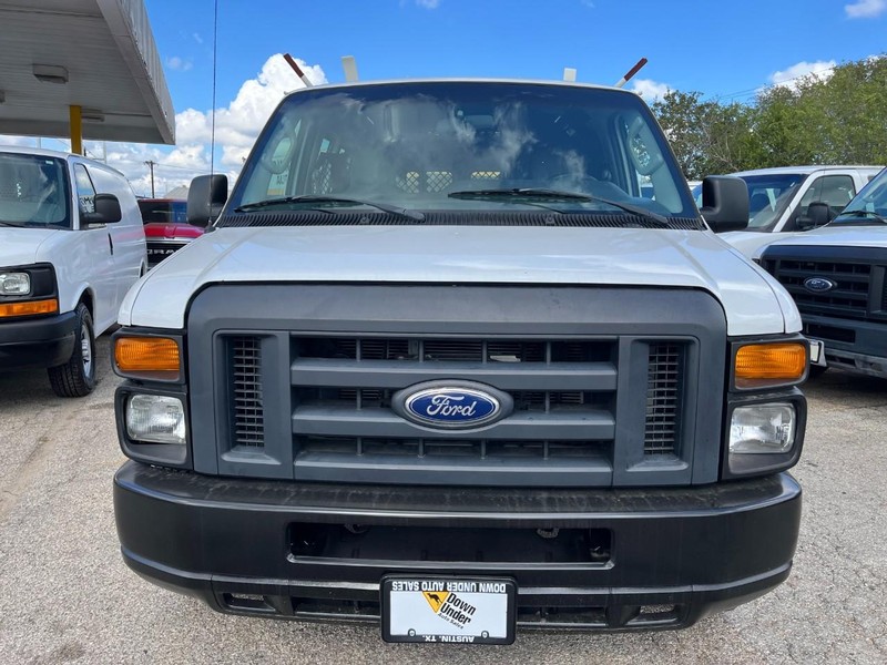 Ford Econoline Cargo Van Vehicle Image 02