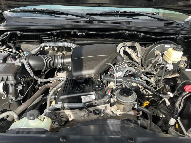 Toyota Tacoma Vehicle Image 12