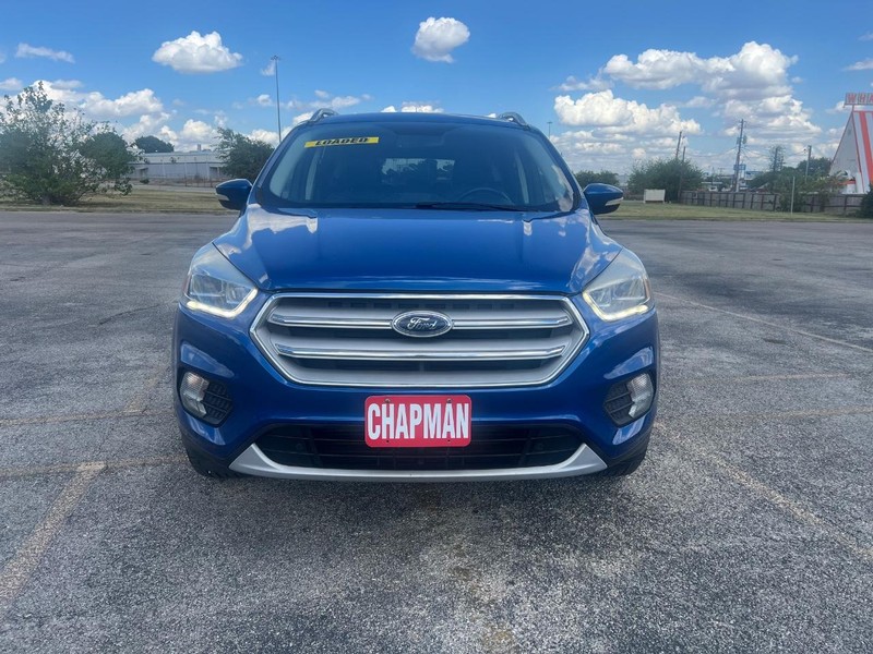 Ford Escape Vehicle Full-screen Gallery Image 03