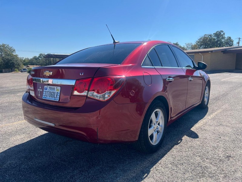 Chevrolet Cruze Vehicle Full-screen Gallery Image 6