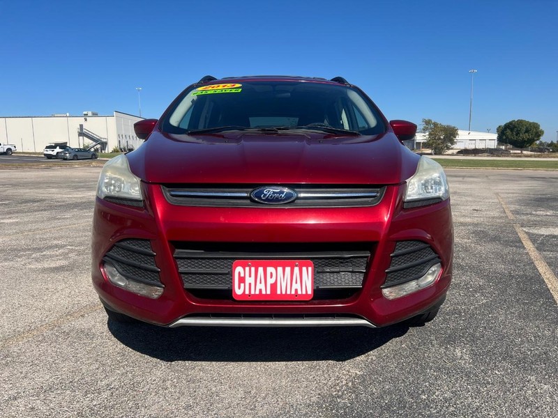 Ford Escape Vehicle Full-screen Gallery Image 3