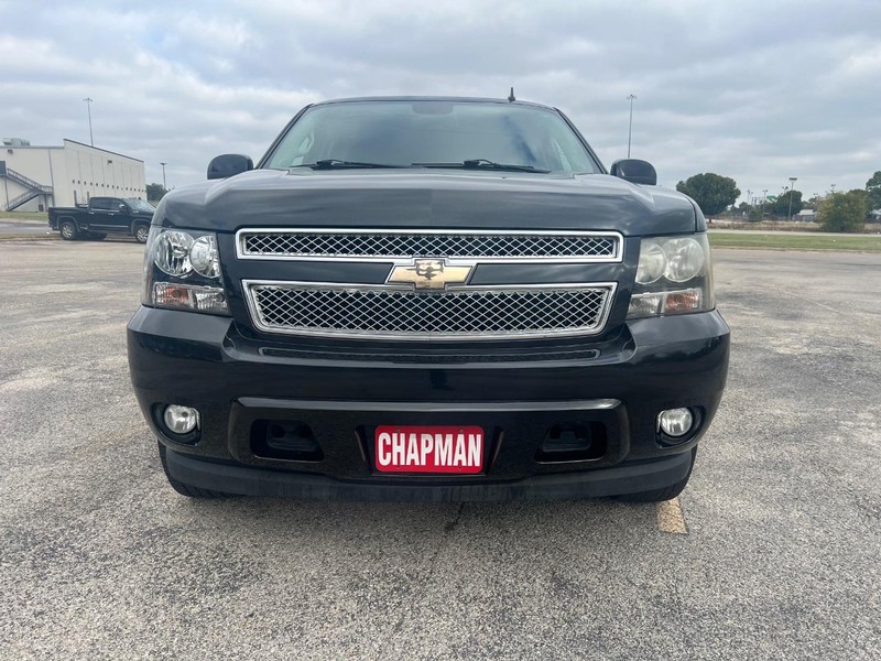 Chevrolet Tahoe Vehicle Full-screen Gallery Image 3