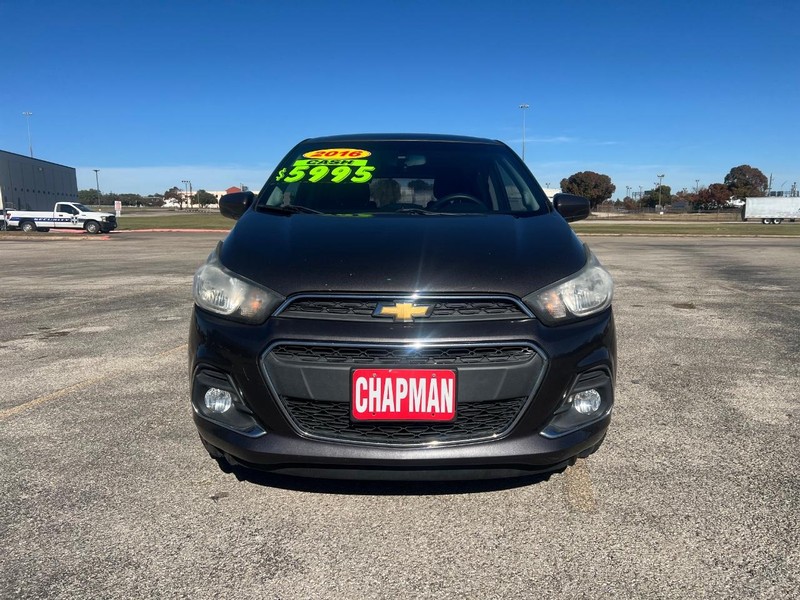 Chevrolet Spark Vehicle Full-screen Gallery Image 3