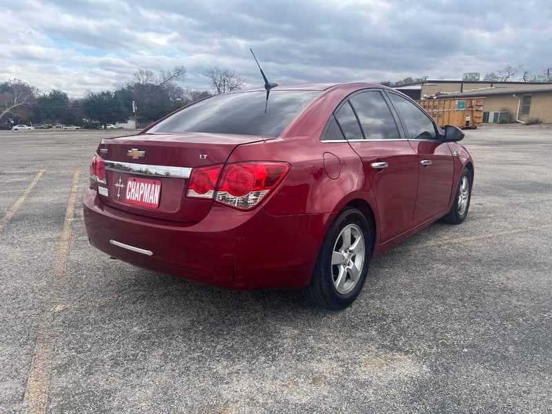 Chevrolet Cruze Vehicle Full-screen Gallery Image 06