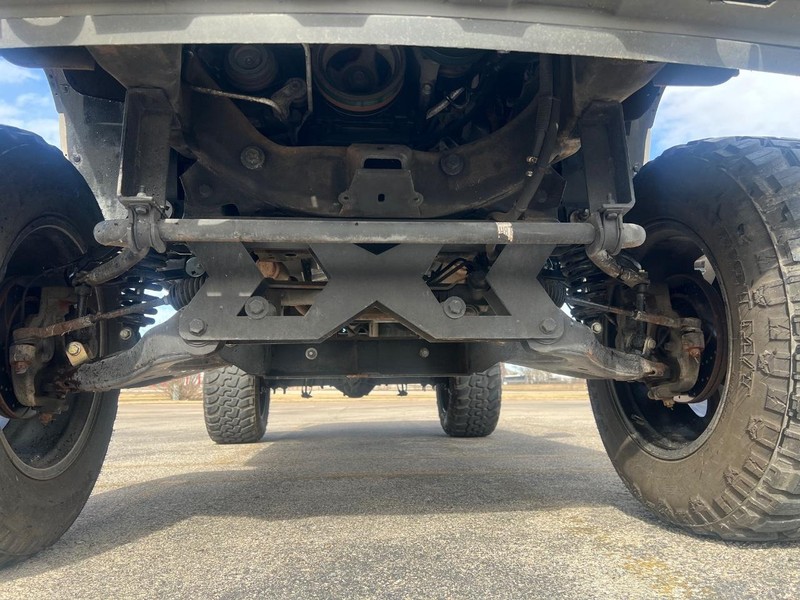 Chevrolet Silverado 1500 Vehicle Full-screen Gallery Image 20