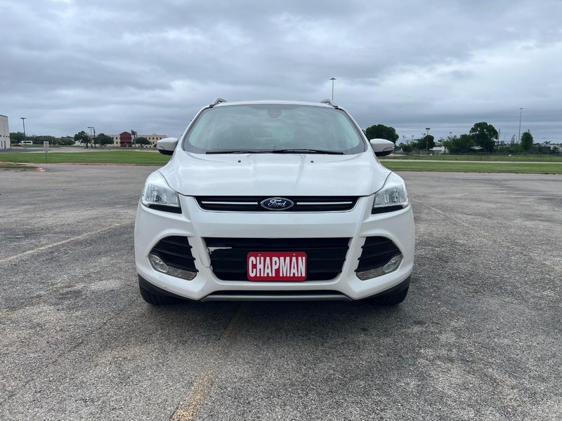 Ford Escape Vehicle Full-screen Gallery Image 3