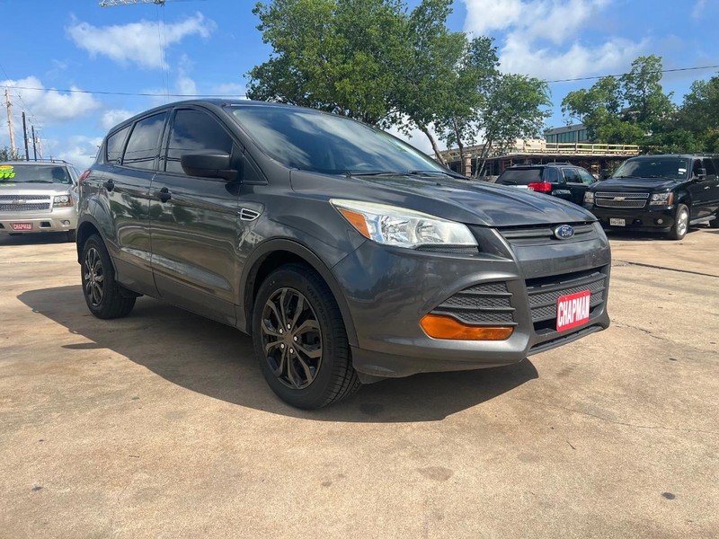 Ford Escape Vehicle Full-screen Gallery Image 04