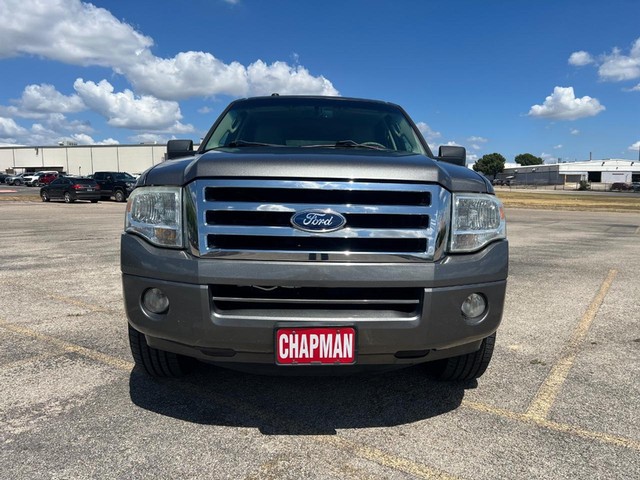 Ford Expedition Vehicle Full-screen Gallery Image 03