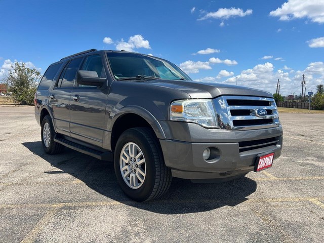 Ford Expedition Vehicle Full-screen Gallery Image 04