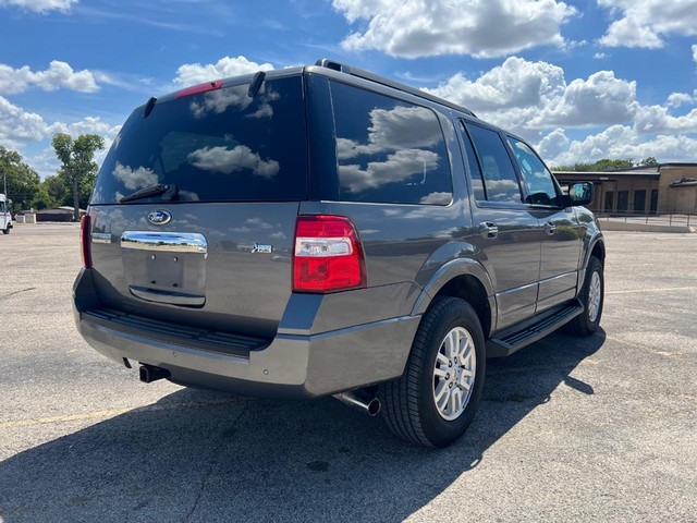 Ford Expedition Vehicle Full-screen Gallery Image 06