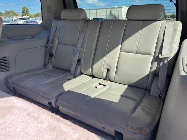Chevrolet Tahoe Vehicle Full-screen Gallery Image 10