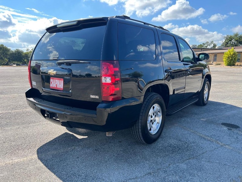 Chevrolet Tahoe Vehicle Full-screen Gallery Image 6