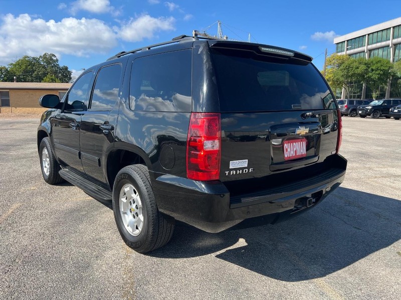 Chevrolet Tahoe Vehicle Full-screen Gallery Image 7