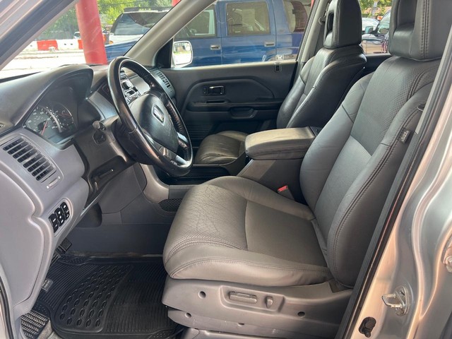 Honda Pilot Vehicle Full-screen Gallery Image 08