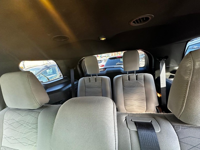 2014 Ford Explorer Base photo 7