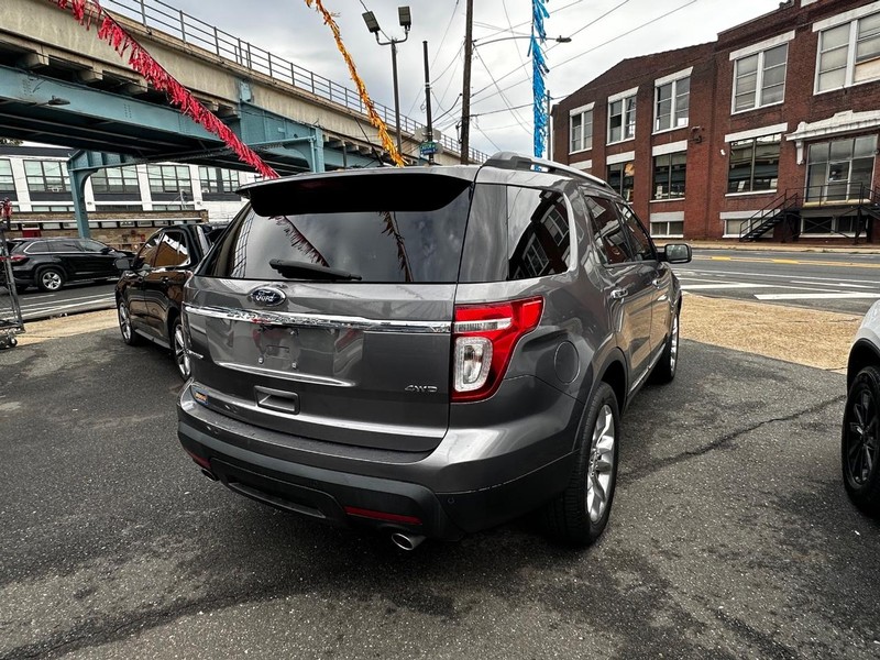 2013 Ford Explorer Limited photo 4