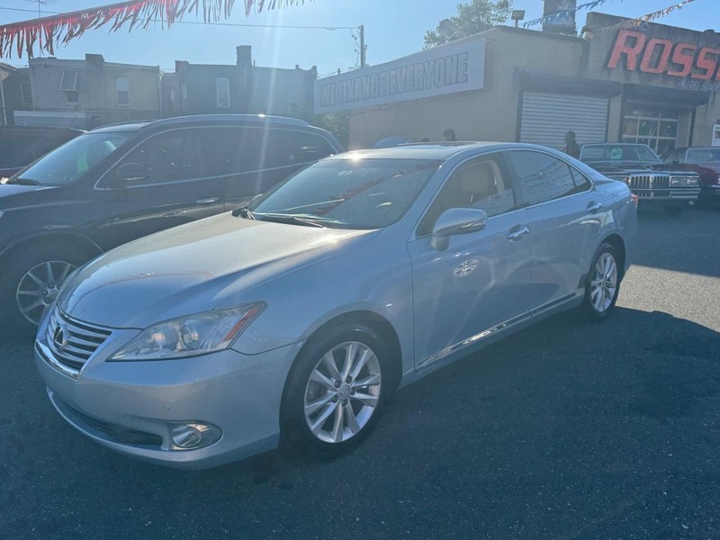 2010 Lexus ES 350 photo 2
