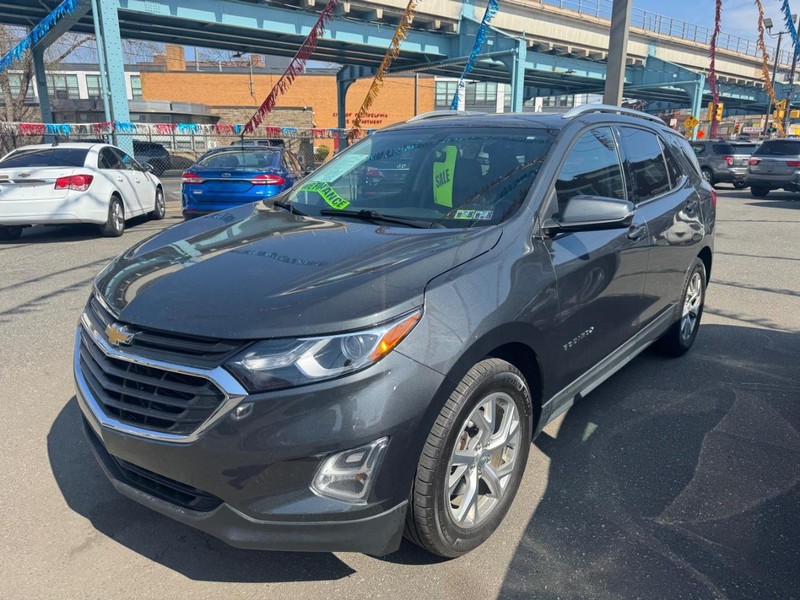 Chevrolet Equinox Vehicle Full-screen Gallery Image 02